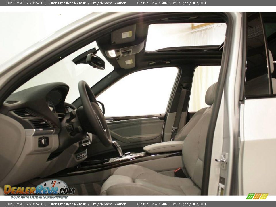 2009 BMW X5 xDrive30i Titanium Silver Metallic / Grey Nevada Leather Photo #11