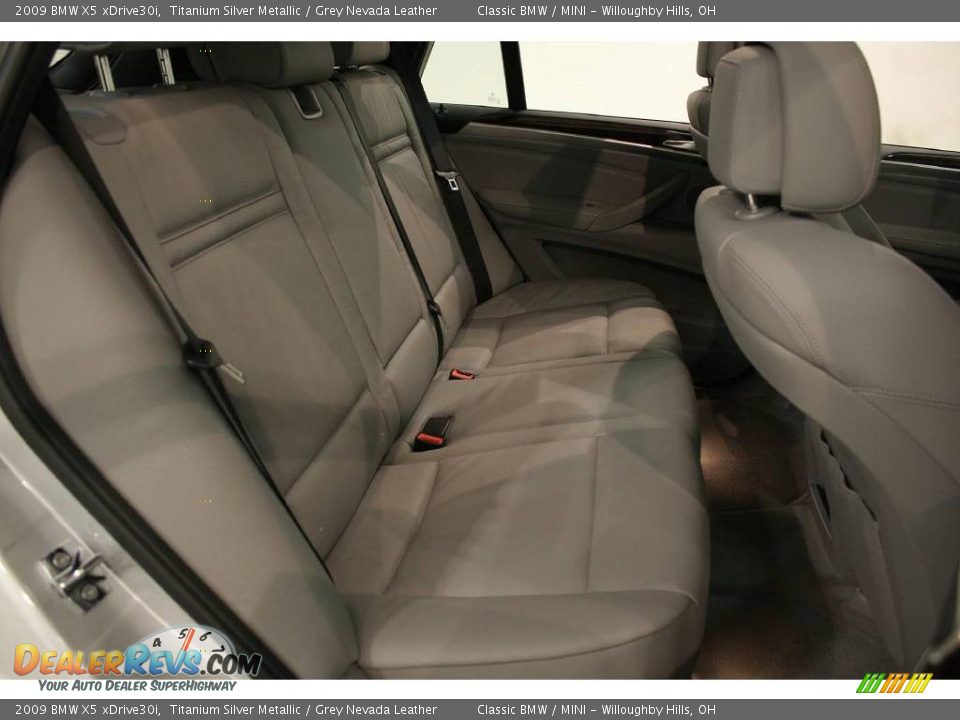 2009 BMW X5 xDrive30i Titanium Silver Metallic / Grey Nevada Leather Photo #26