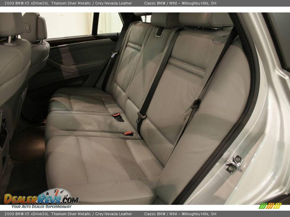 2009 BMW X5 xDrive30i Titanium Silver Metallic / Grey Nevada Leather Photo #27