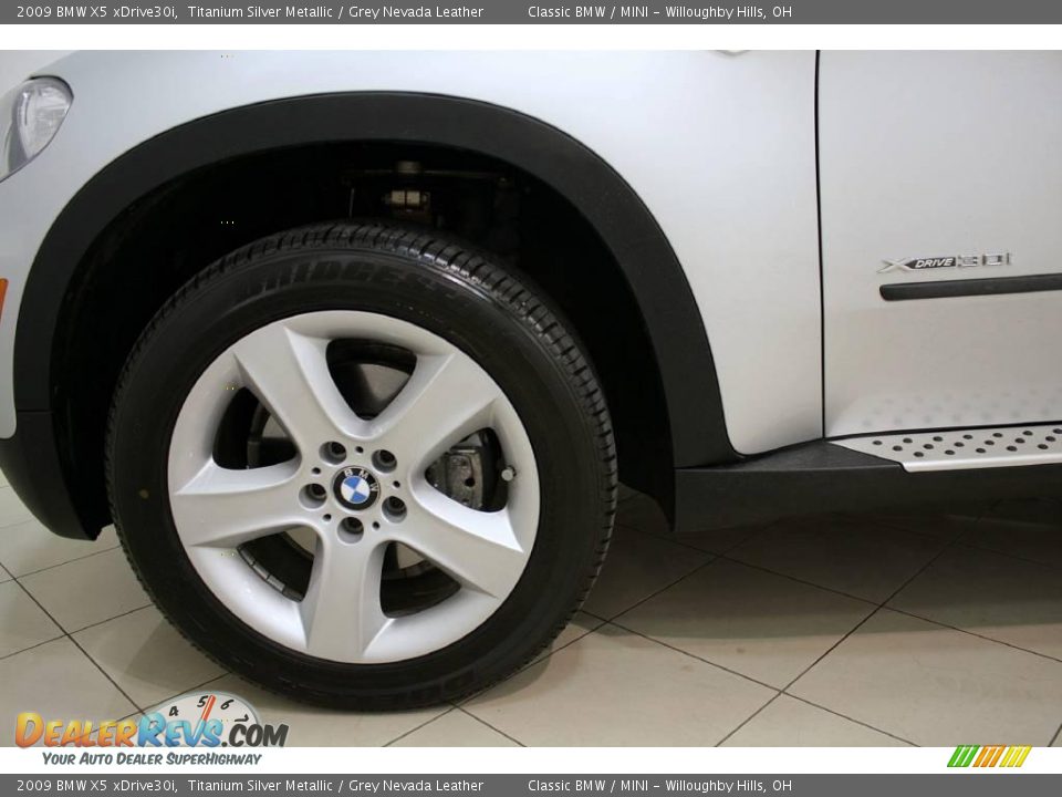 2009 BMW X5 xDrive30i Titanium Silver Metallic / Grey Nevada Leather Photo #32