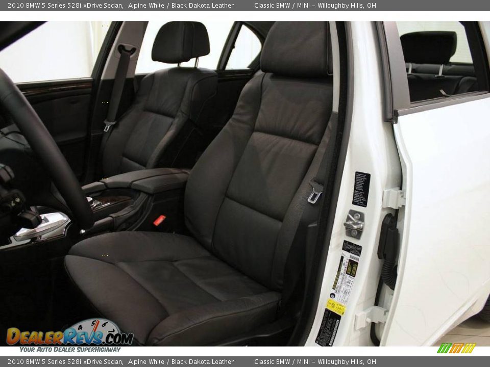 2010 BMW 5 Series 528i xDrive Sedan Alpine White / Black Dakota Leather Photo #10