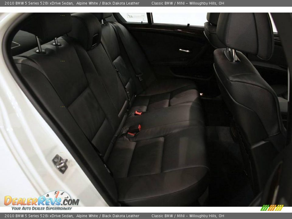 2010 BMW 5 Series 528i xDrive Sedan Alpine White / Black Dakota Leather Photo #21