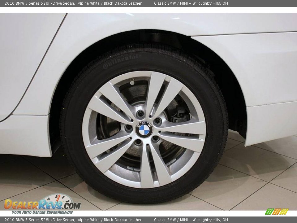 2010 BMW 5 Series 528i xDrive Sedan Alpine White / Black Dakota Leather Photo #28