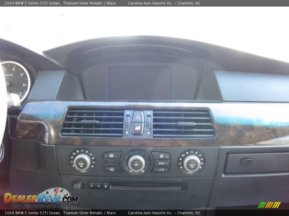 2004 BMW 5 Series 525i Sedan Titanium Silver Metallic / Black Photo #13