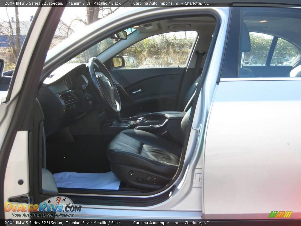 2004 BMW 5 Series 525i Sedan Titanium Silver Metallic / Black Photo #14