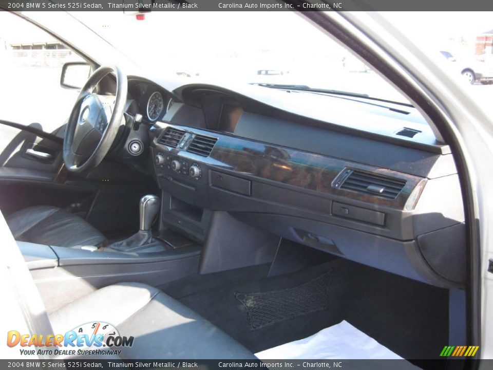 2004 BMW 5 Series 525i Sedan Titanium Silver Metallic / Black Photo #20