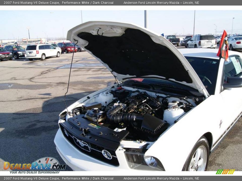 2007 Ford Mustang V6 Deluxe Coupe Performance White / Dark Charcoal Photo #9