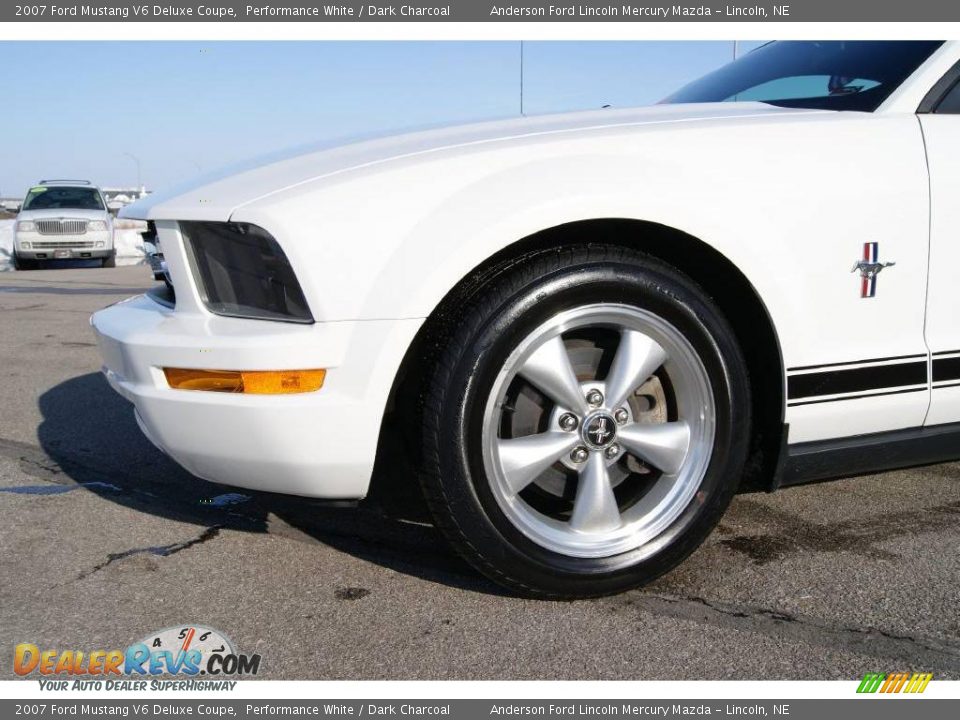2007 Ford Mustang V6 Deluxe Coupe Performance White / Dark Charcoal Photo #11