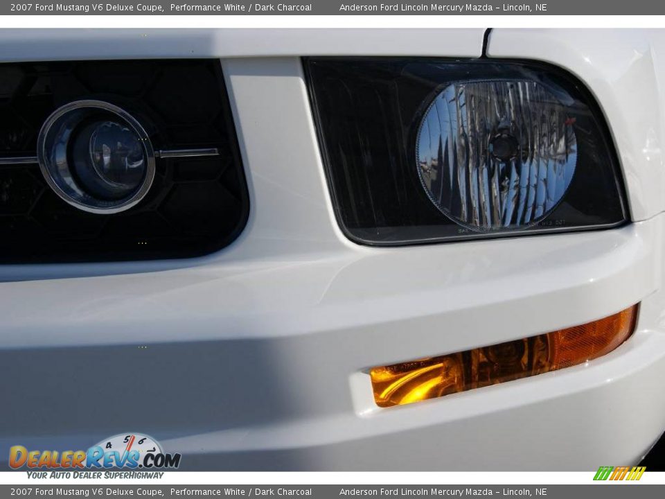 2007 Ford Mustang V6 Deluxe Coupe Performance White / Dark Charcoal Photo #17