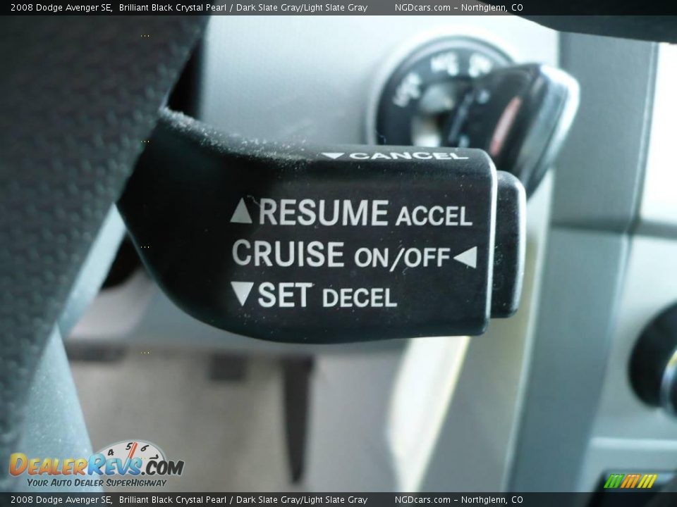 2008 Dodge Avenger SE Brilliant Black Crystal Pearl / Dark Slate Gray/Light Slate Gray Photo #17