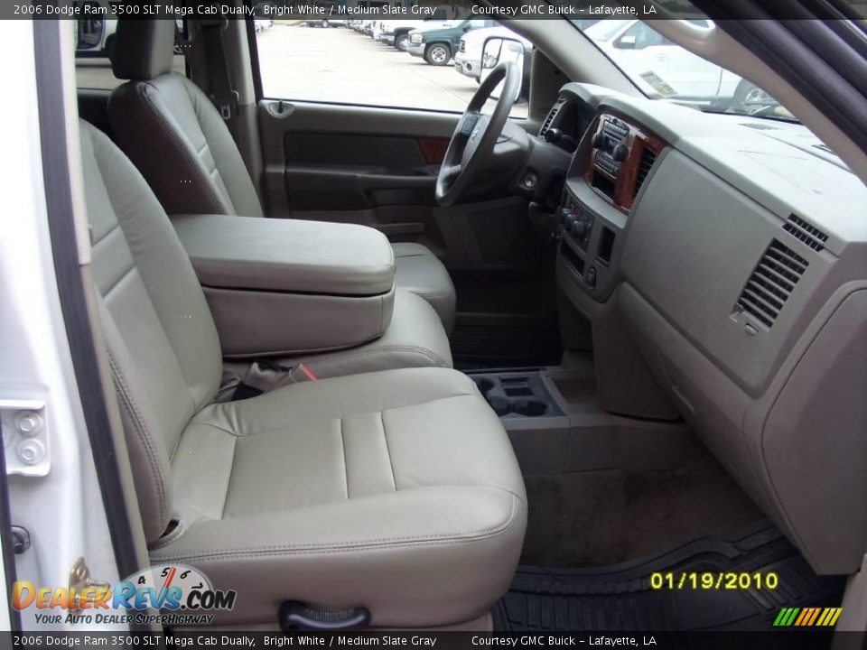 2006 Dodge Ram 3500 SLT Mega Cab Dually Bright White / Medium Slate Gray Photo #12