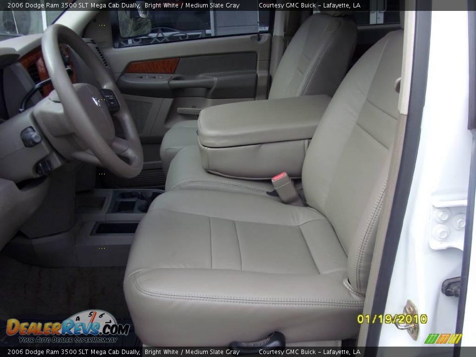 2006 Dodge Ram 3500 SLT Mega Cab Dually Bright White / Medium Slate Gray Photo #15