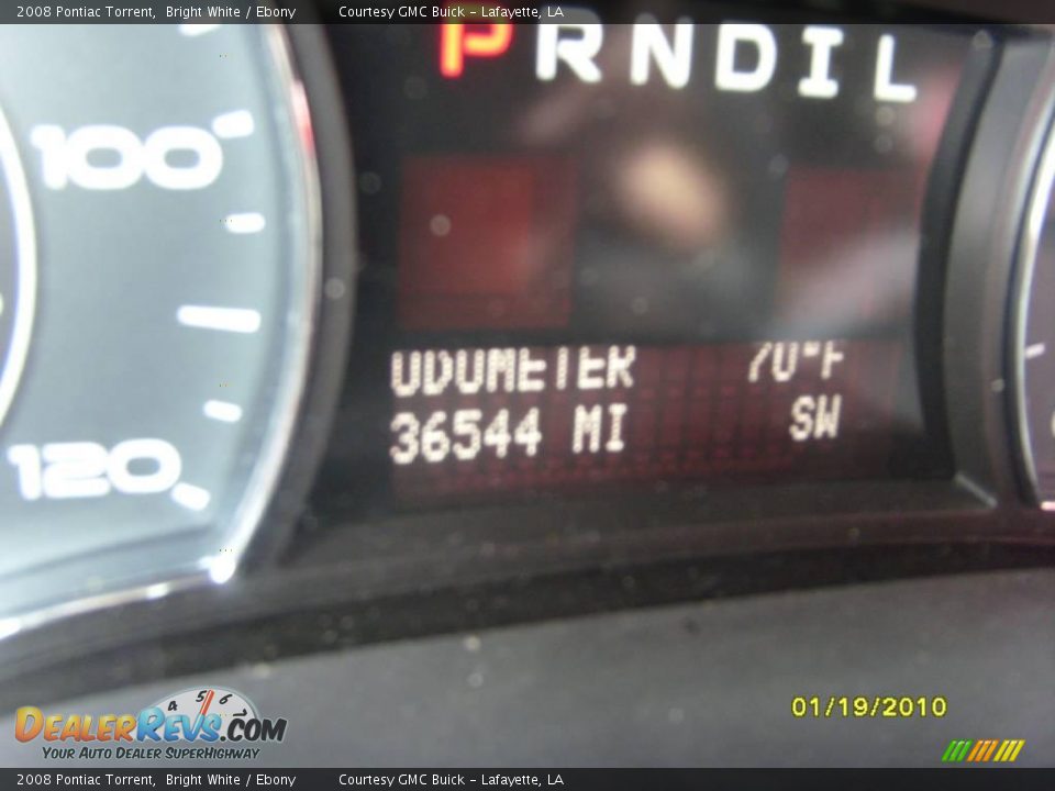 2008 Pontiac Torrent Bright White / Ebony Photo #14