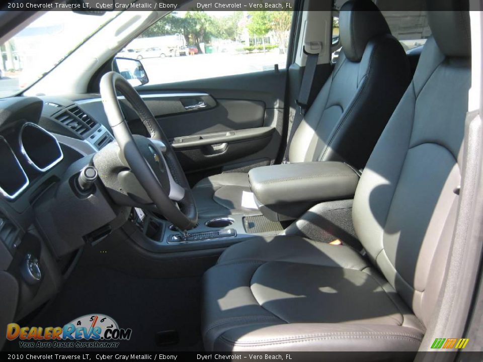 2010 Chevrolet Traverse LT Cyber Gray Metallic / Ebony Photo #5