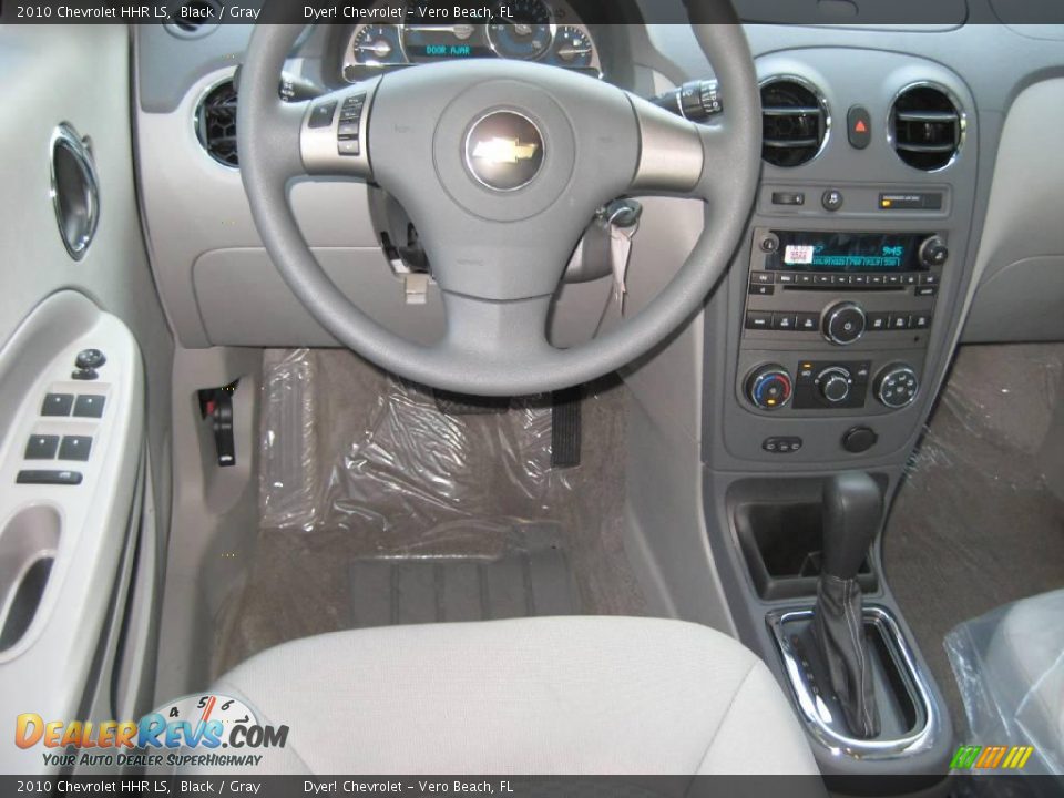 2010 Chevrolet HHR LS Black / Gray Photo #7