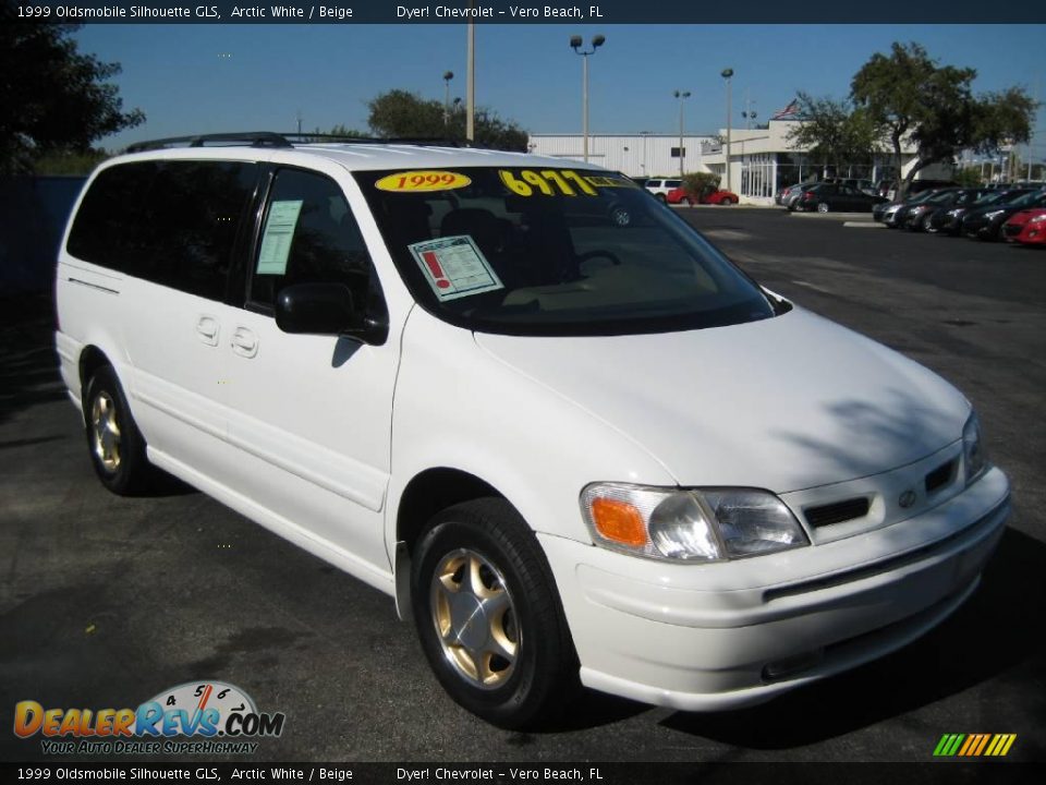 1999 Oldsmobile Silhouette GLS Arctic White / Beige Photo #5