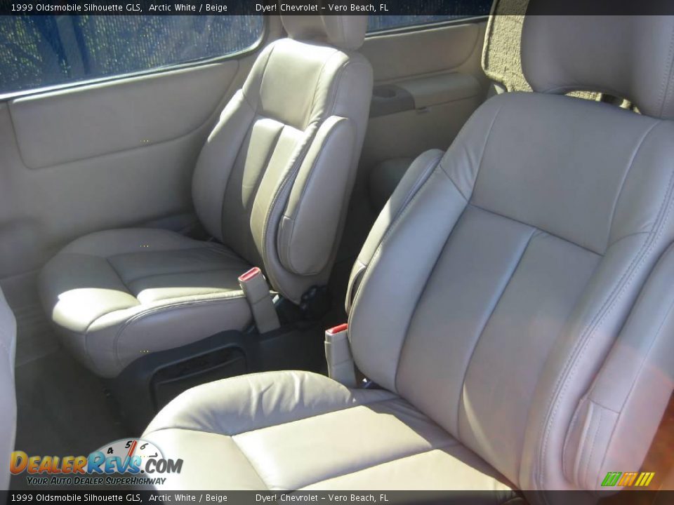 1999 Oldsmobile Silhouette GLS Arctic White / Beige Photo #9