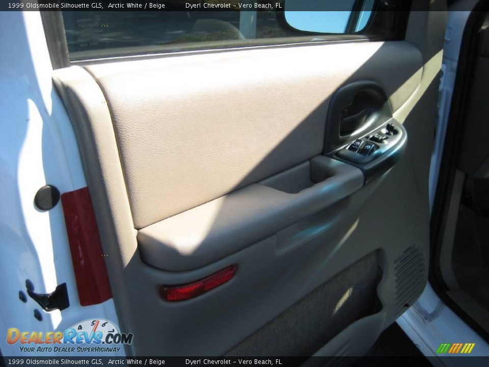 1999 Oldsmobile Silhouette GLS Arctic White / Beige Photo #10