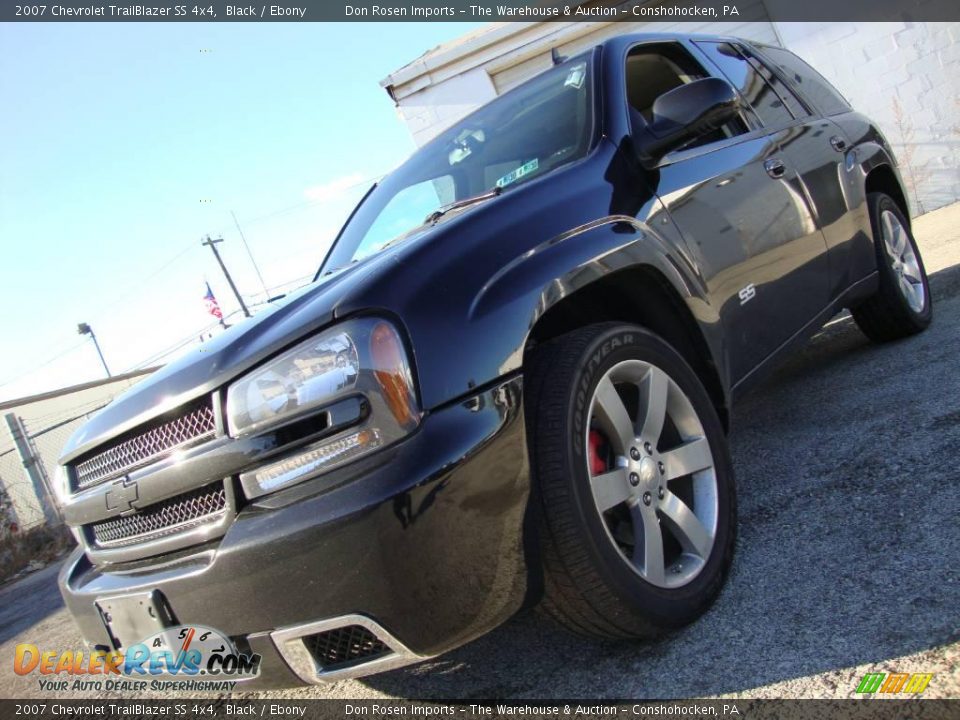 2007 Chevrolet TrailBlazer SS 4x4 Black / Ebony Photo #2
