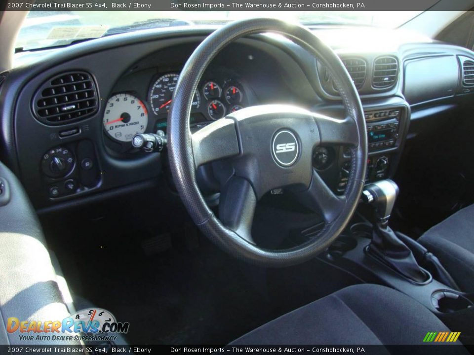 2007 Chevrolet TrailBlazer SS 4x4 Black / Ebony Photo #11