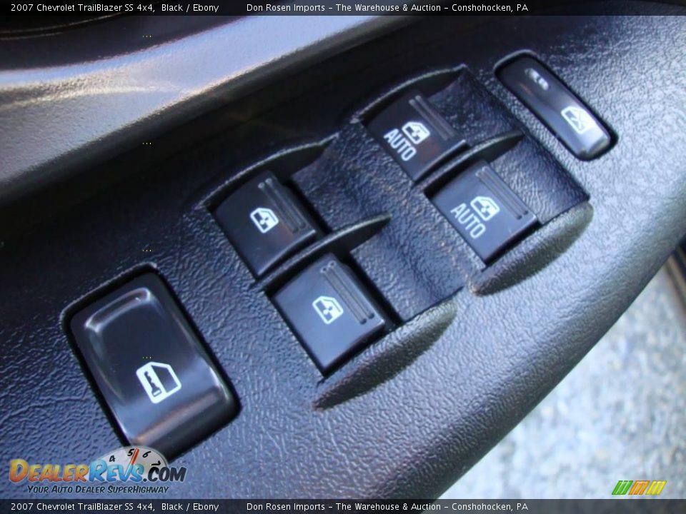2007 Chevrolet TrailBlazer SS 4x4 Black / Ebony Photo #15
