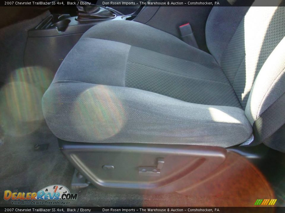 2007 Chevrolet TrailBlazer SS 4x4 Black / Ebony Photo #16