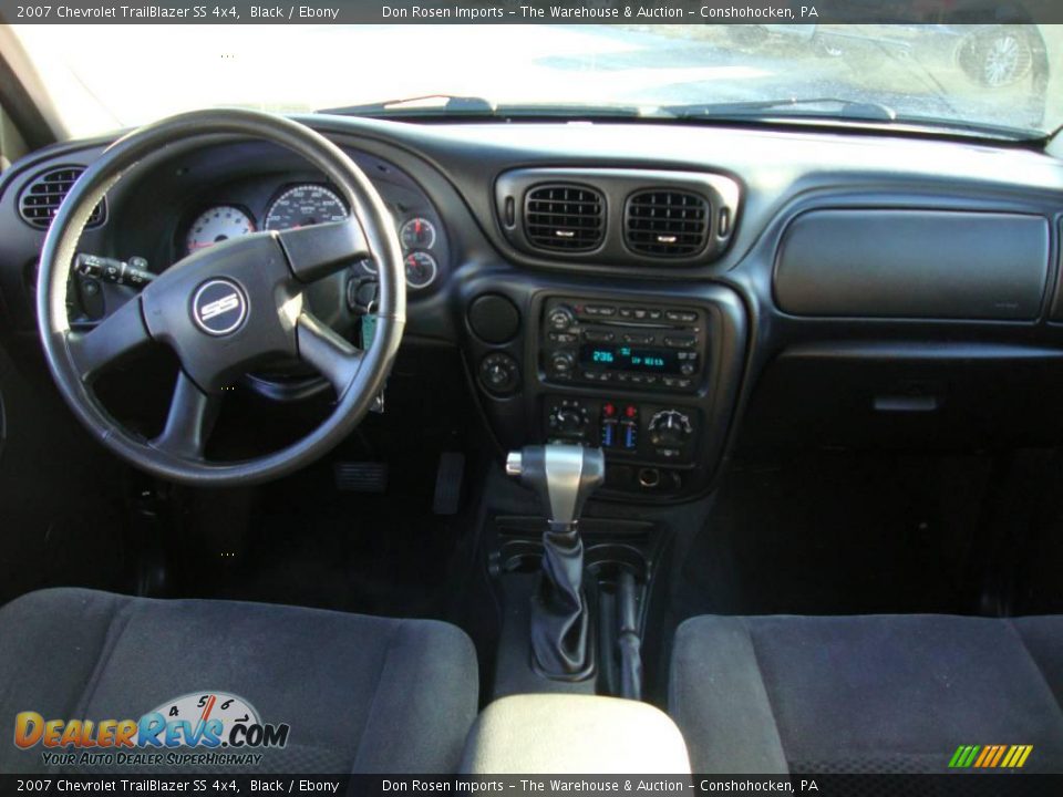 2007 Chevrolet TrailBlazer SS 4x4 Black / Ebony Photo #32