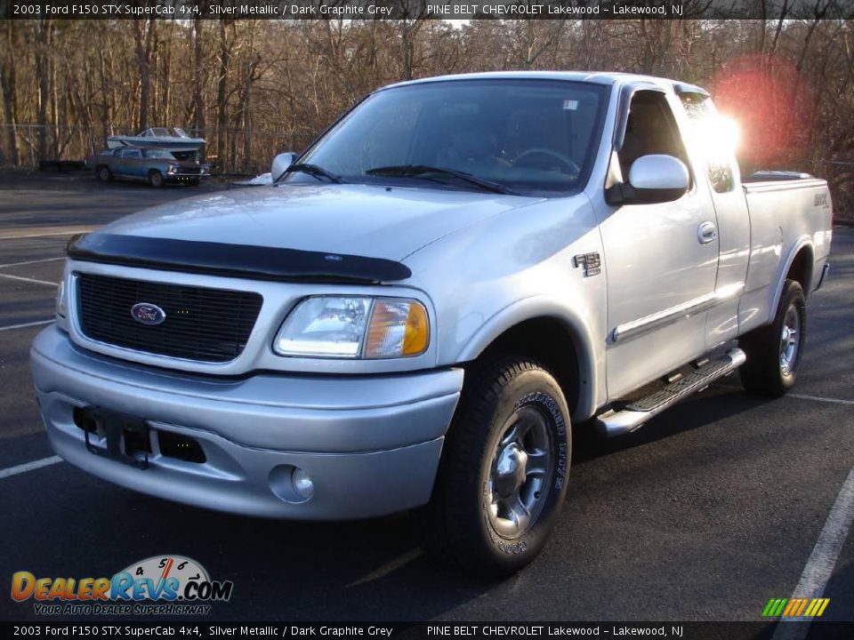 2003 Ford F150 STX SuperCab 4x4 Silver Metallic / Dark Graphite Grey Photo #1
