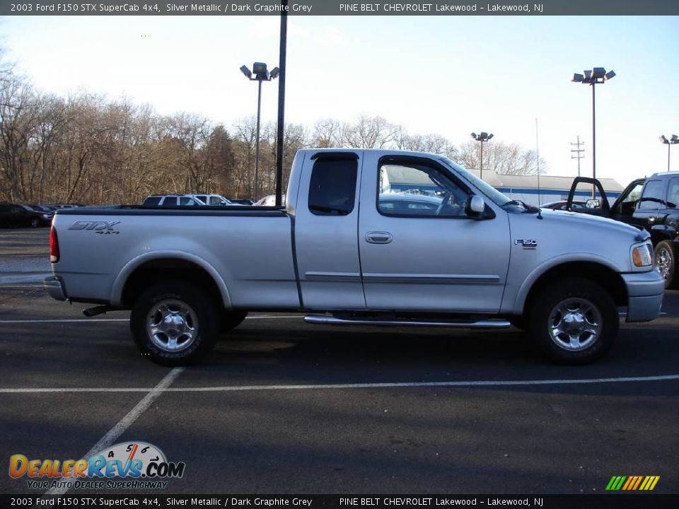 2003 Ford F150 STX SuperCab 4x4 Silver Metallic / Dark Graphite Grey Photo #7
