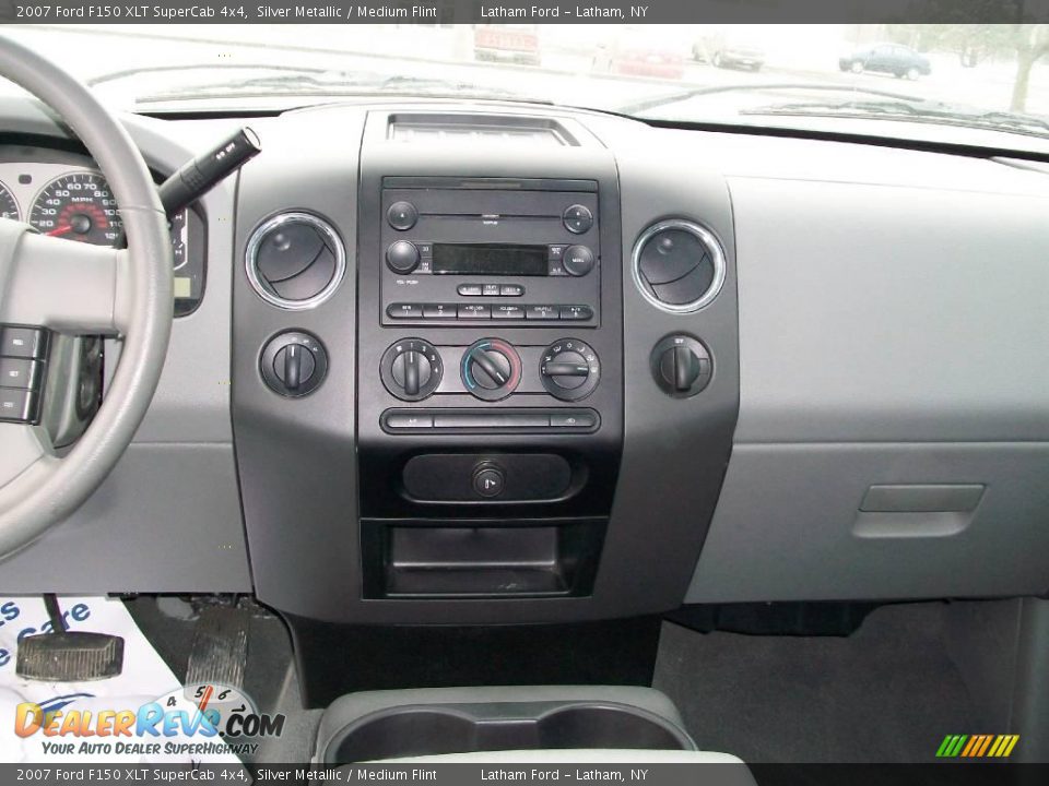2007 Ford F150 XLT SuperCab 4x4 Silver Metallic / Medium Flint Photo #9