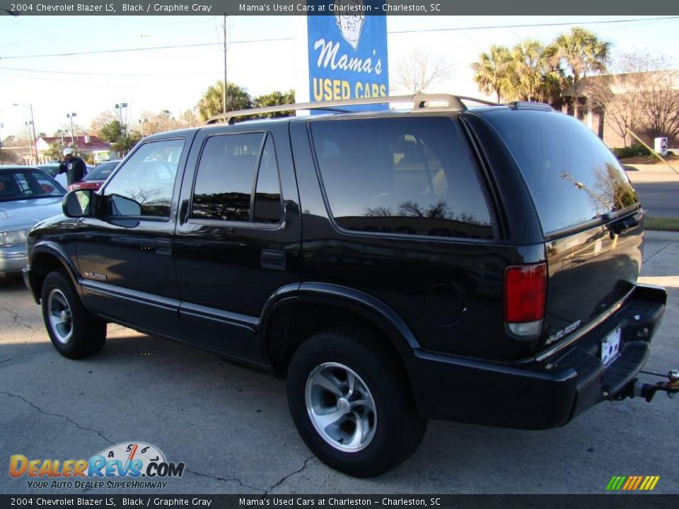 2004 Chevrolet Blazer LS Black / Graphite Gray Photo #6