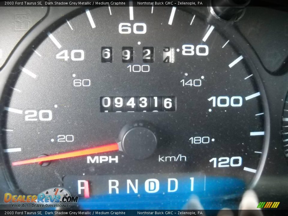 2003 Ford Taurus SE Dark Shadow Grey Metallic / Medium Graphite Photo #20