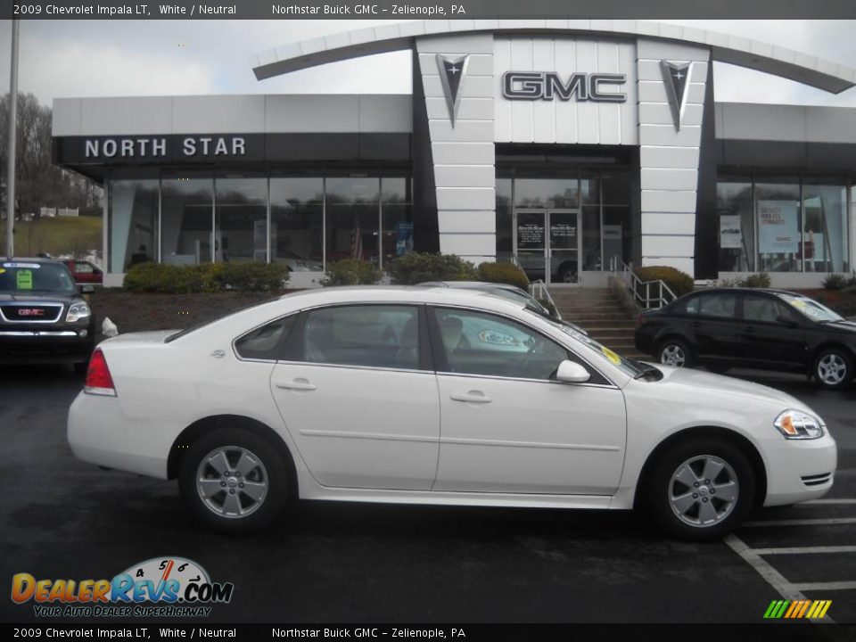 2009 Chevrolet Impala LT White / Neutral Photo #1