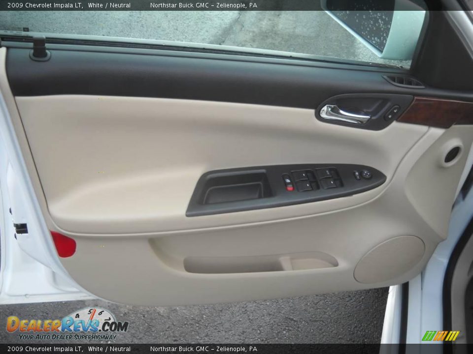 2009 Chevrolet Impala LT White / Neutral Photo #6