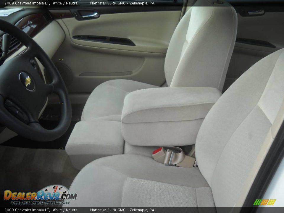 2009 Chevrolet Impala LT White / Neutral Photo #8
