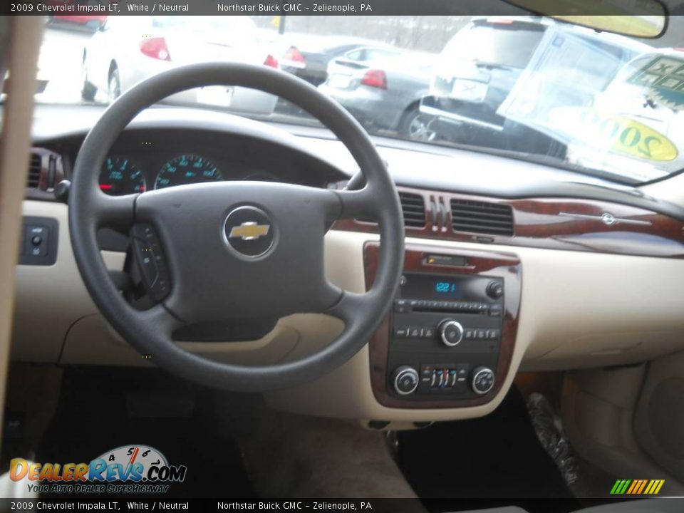 2009 Chevrolet Impala LT White / Neutral Photo #11
