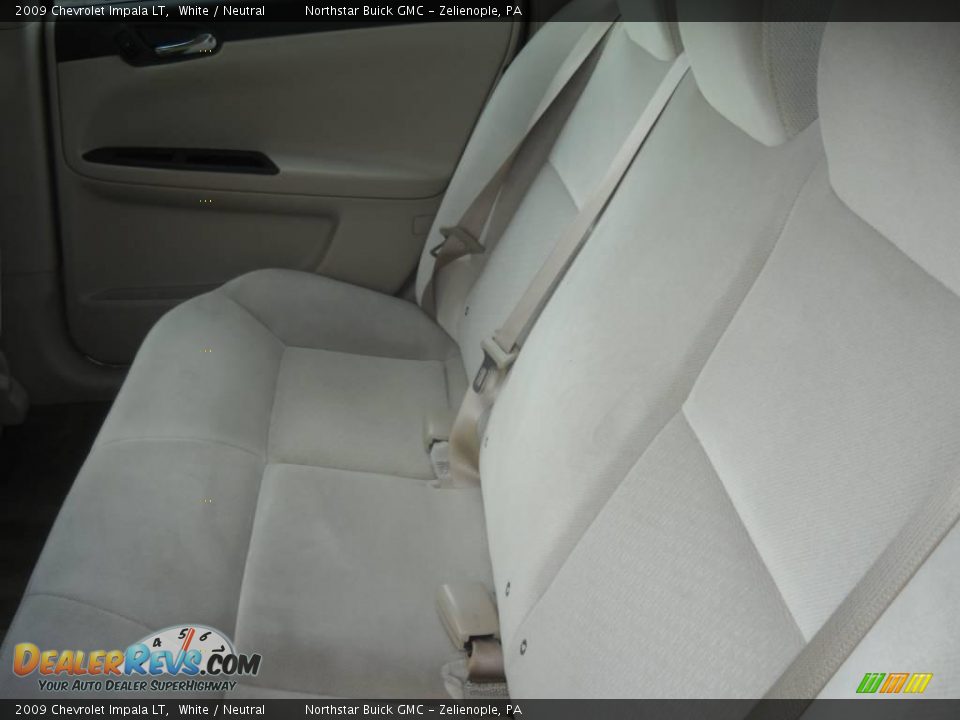 2009 Chevrolet Impala LT White / Neutral Photo #12