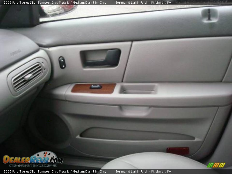 2006 Ford Taurus SEL Tungsten Grey Metallic / Medium/Dark Flint Grey Photo #17