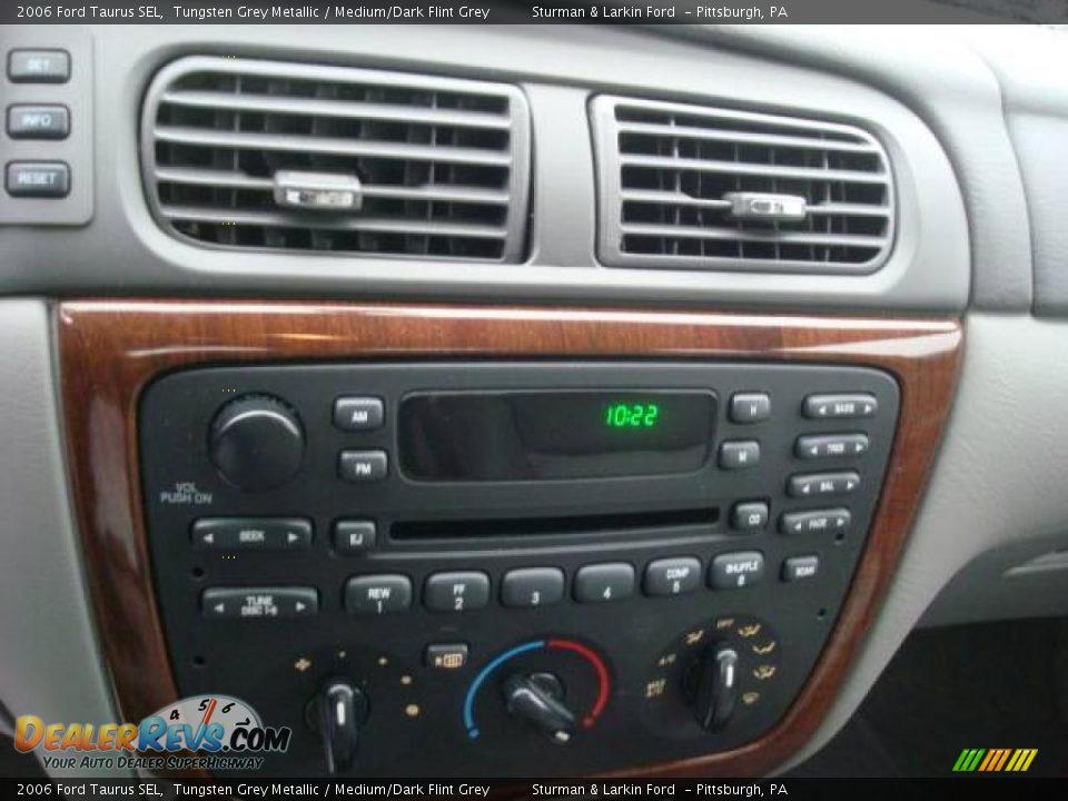 2006 Ford Taurus SEL Tungsten Grey Metallic / Medium/Dark Flint Grey Photo #18