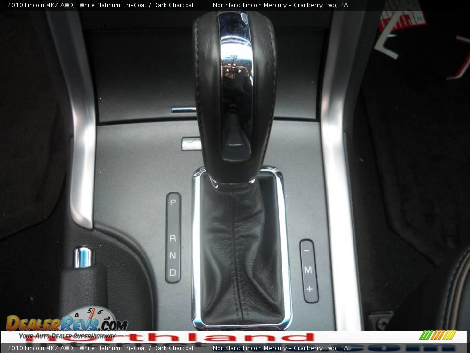 2010 Lincoln MKZ AWD White Platinum Tri-Coat / Dark Charcoal Photo #18