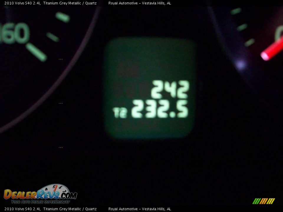 2010 Volvo S40 2.4i Titanium Grey Metallic / Quartz Photo #15