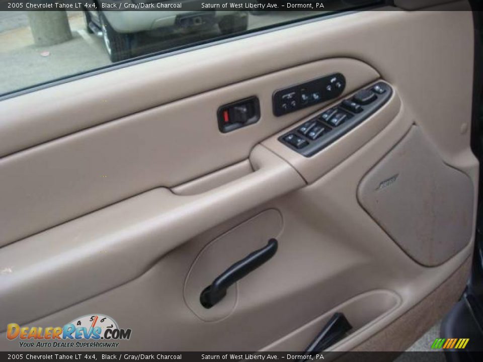 2005 Chevrolet Tahoe LT 4x4 Black / Gray/Dark Charcoal Photo #11