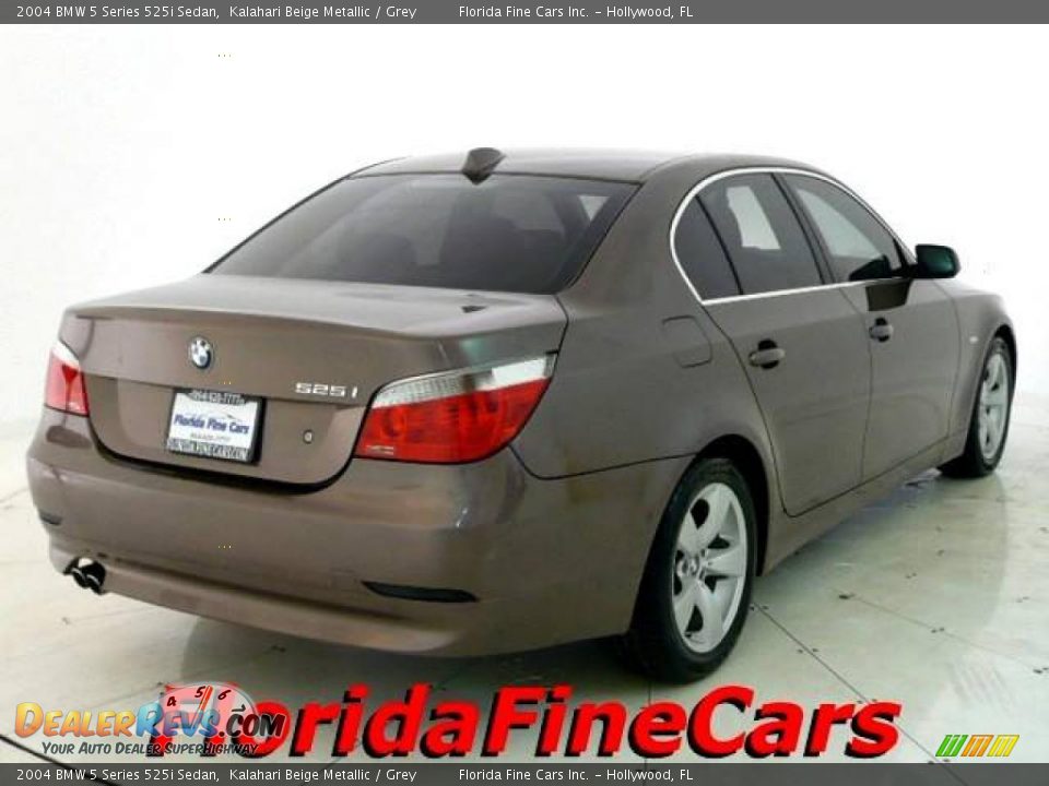 2004 BMW 5 Series 525i Sedan Kalahari Beige Metallic / Grey Photo #2