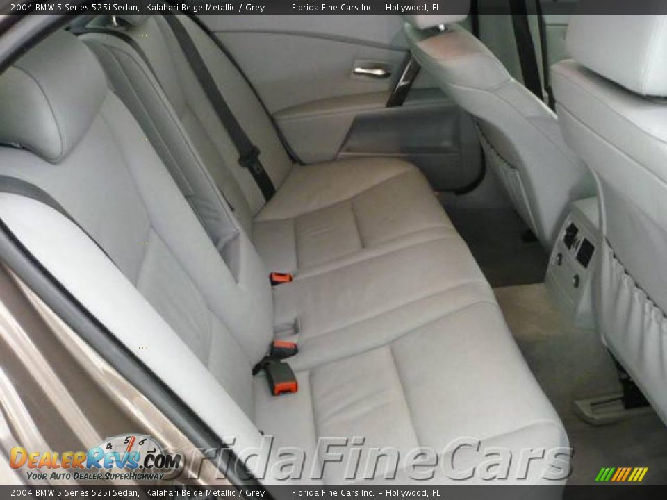 2004 BMW 5 Series 525i Sedan Kalahari Beige Metallic / Grey Photo #14