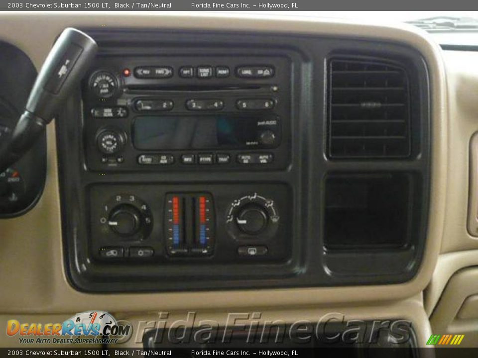 2003 Chevrolet Suburban 1500 LT Black / Tan/Neutral Photo #14
