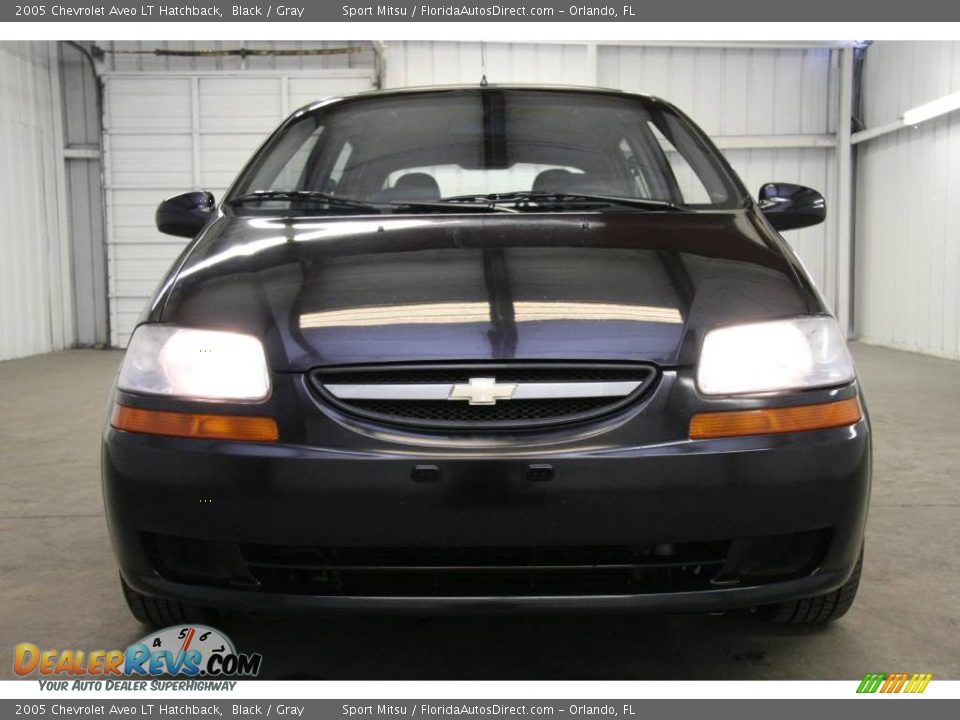 2005 Chevrolet Aveo LT Hatchback Black / Gray Photo #3