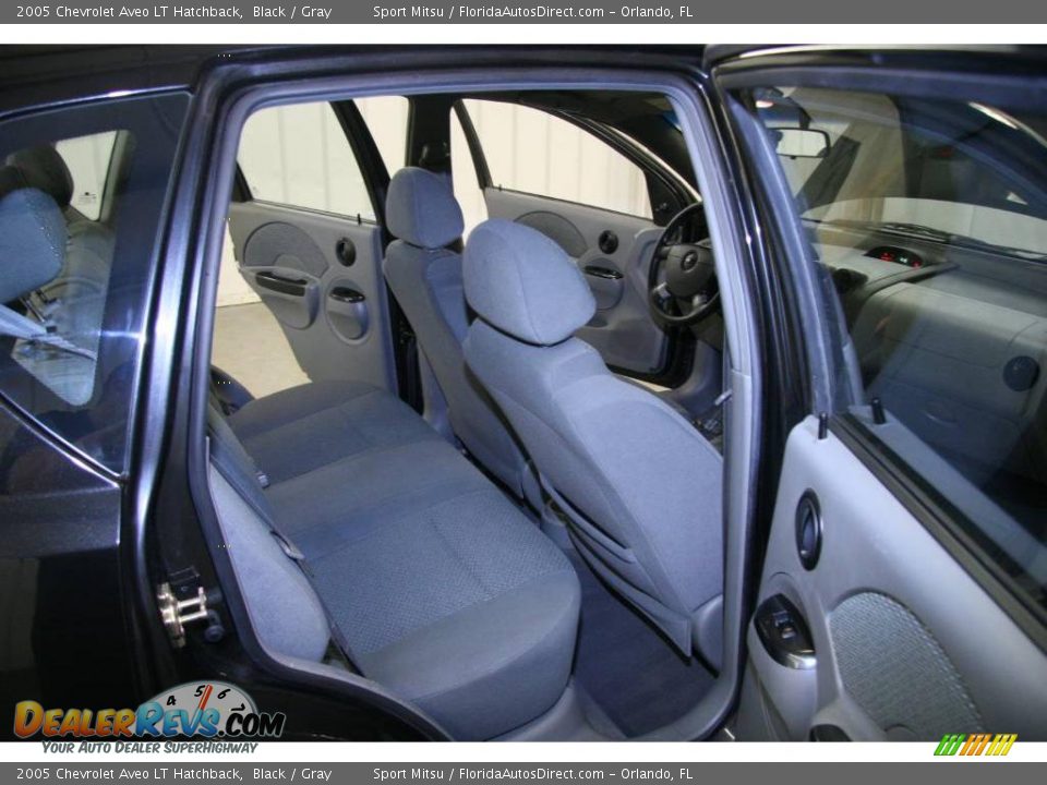 2005 Chevrolet Aveo LT Hatchback Black / Gray Photo #10