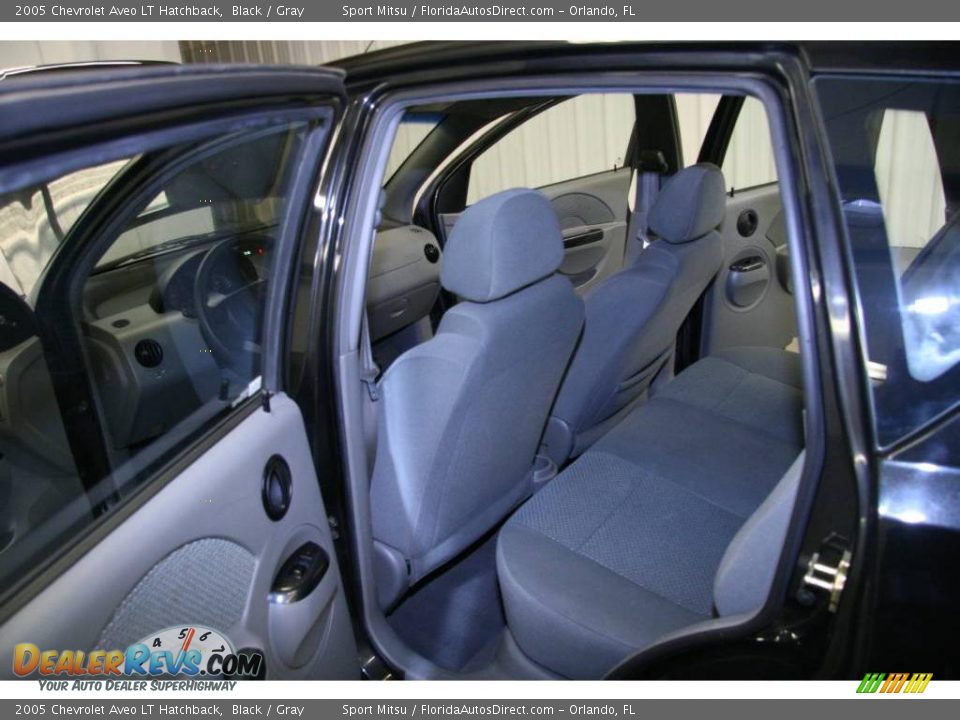 2005 Chevrolet Aveo LT Hatchback Black / Gray Photo #13