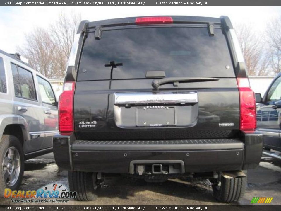 2010 Jeep Commander Limited 4x4 Brilliant Black Crystal Pearl / Dark Slate Gray Photo #4