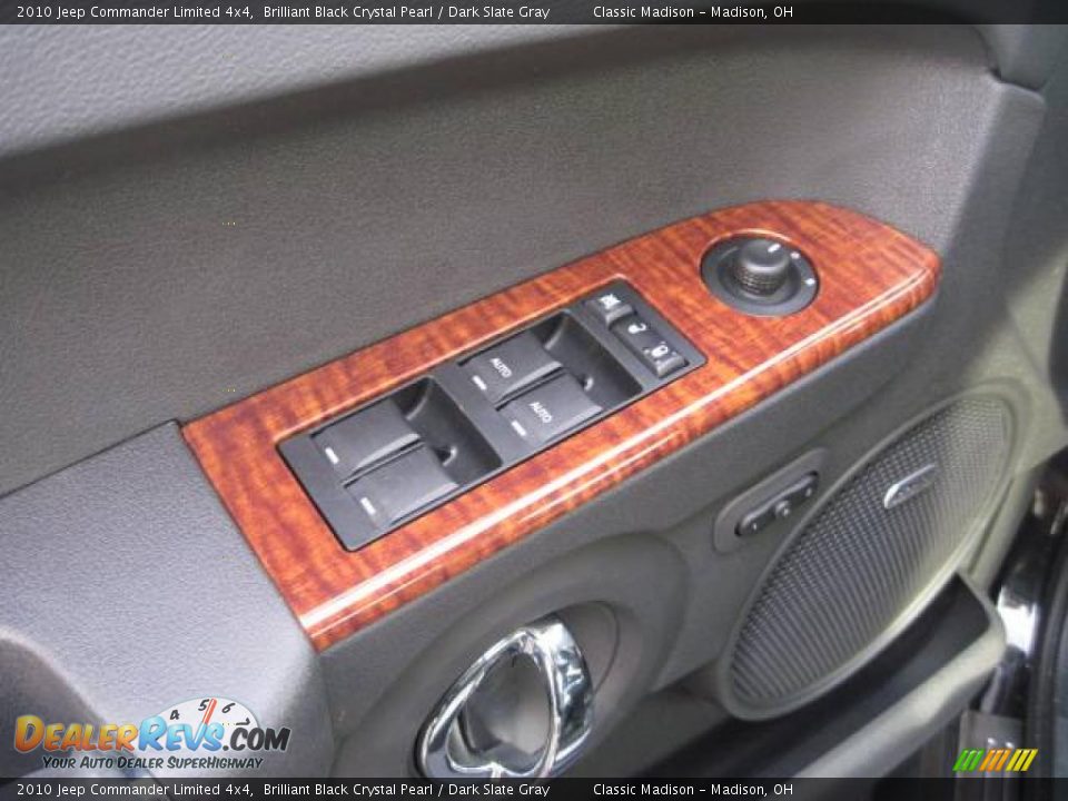 2010 Jeep Commander Limited 4x4 Brilliant Black Crystal Pearl / Dark Slate Gray Photo #6